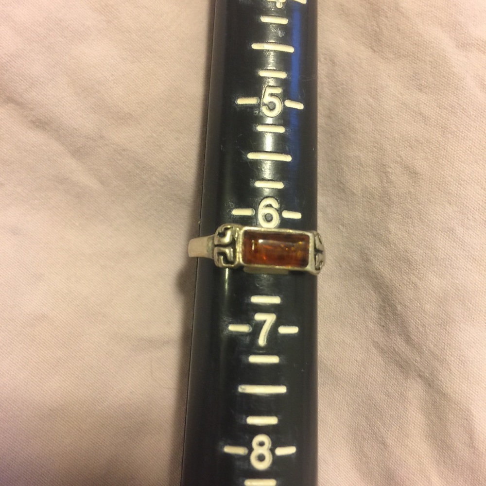 Silver and amber ring - Picture 3 of 3